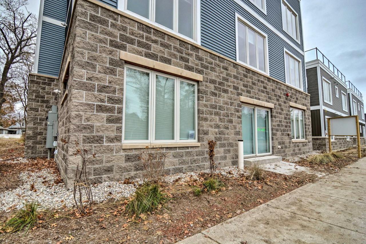 Modern Traverse City Condo About 1 Mi To Bay! Exteriör bild